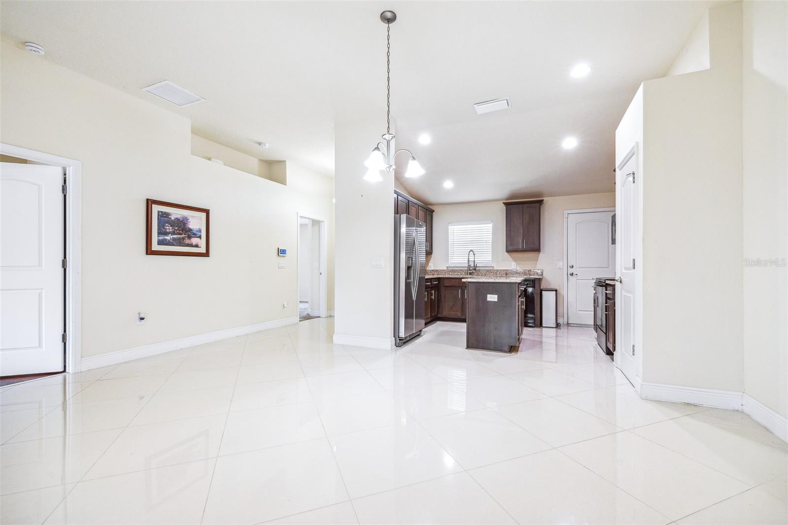 404 RIO GRANDE CT, POINCIANA, FL, 34759