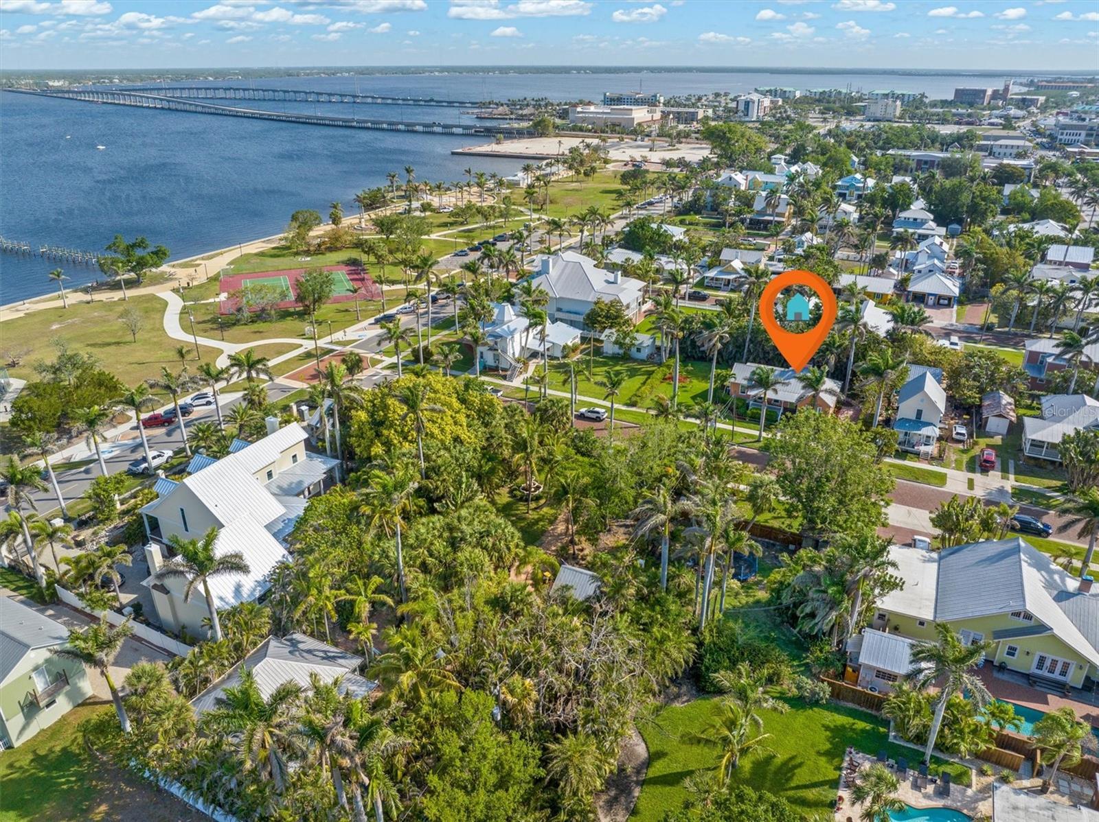 114 MCGREGOR ST, PUNTA GORDA, FL, 33950