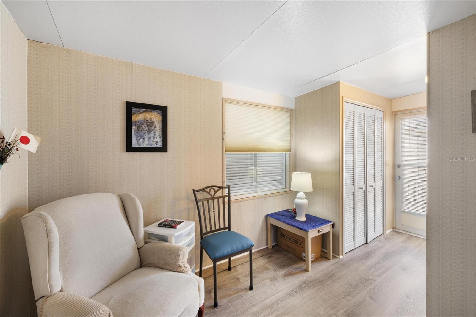 N6138327 Property Photo