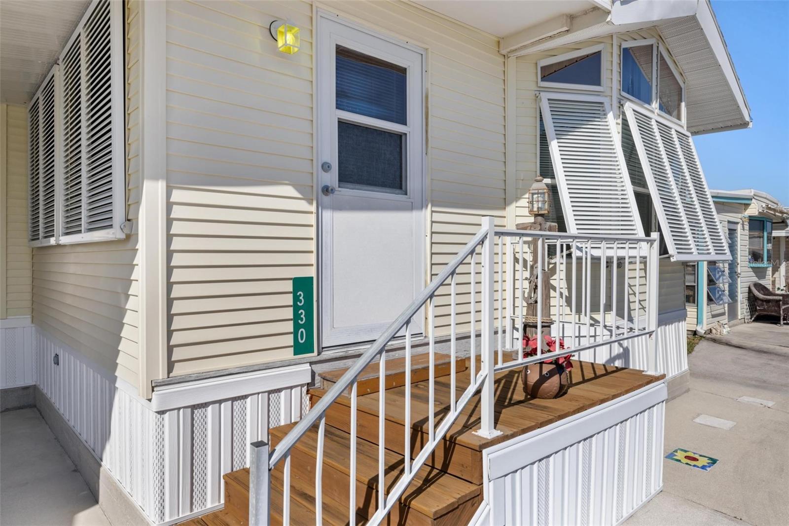 N6138327 Property Photo