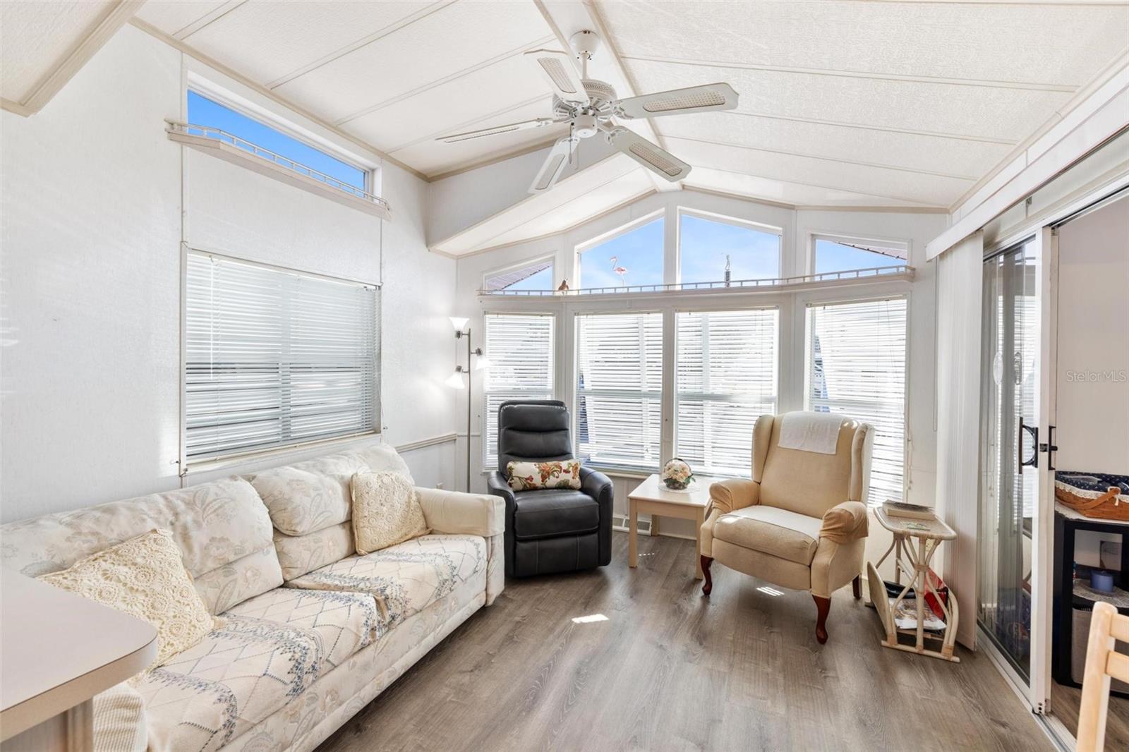 N6138327 Property Photo