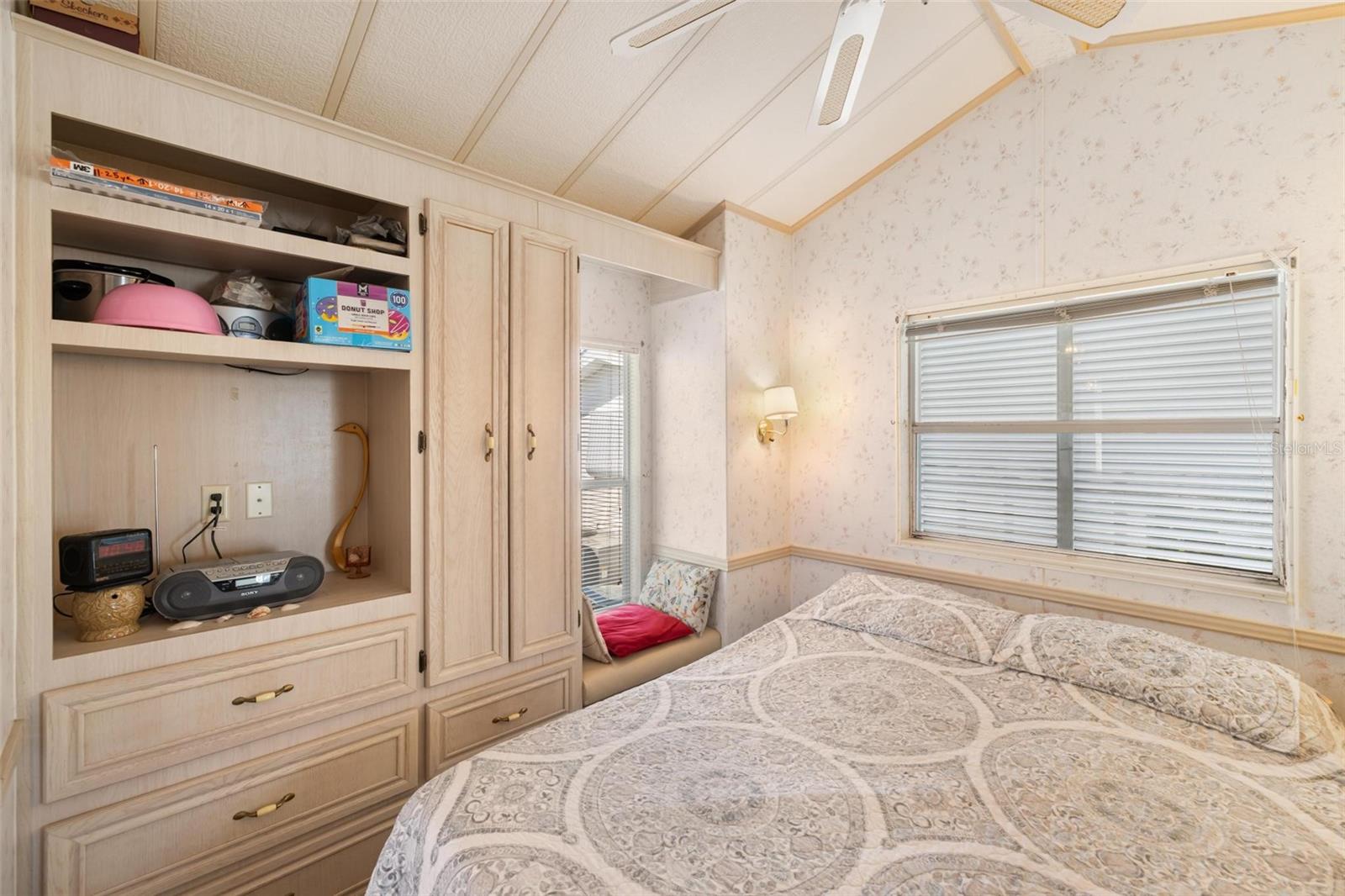 N6138327 Property Photo