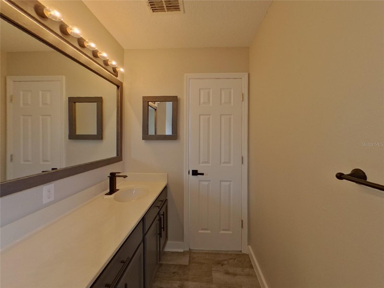 1215 BARDAHL AVE, SPRING HILL, FL, 34609
