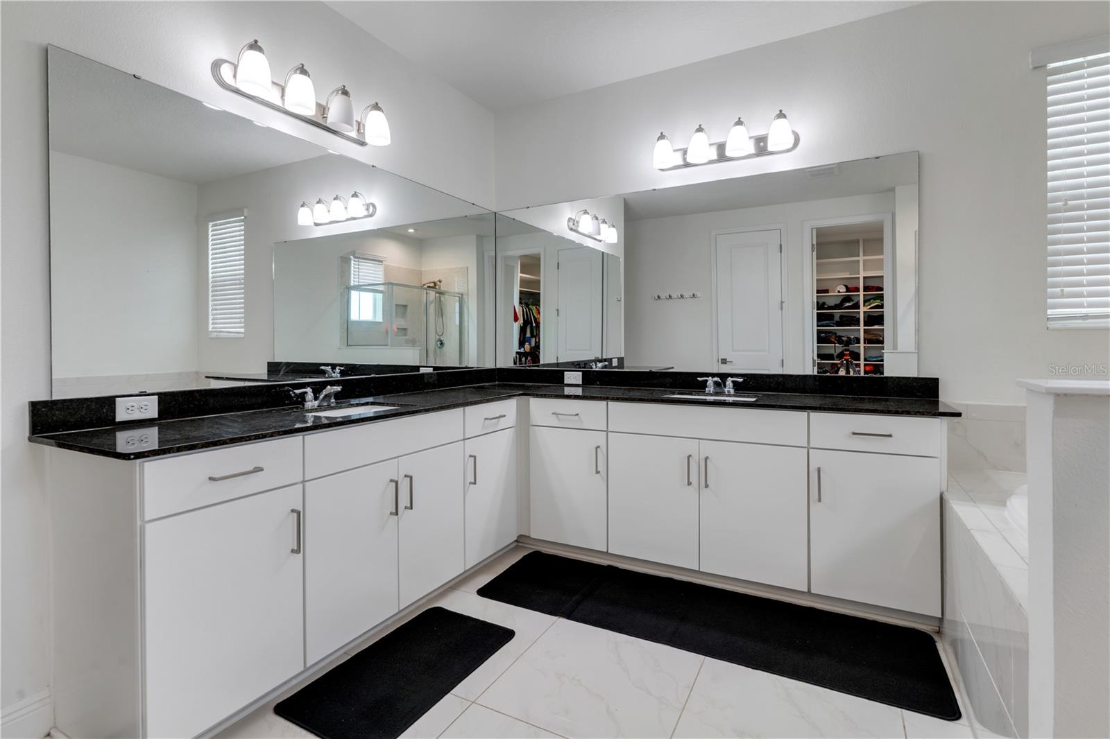 8109 LUDINGTON CIR, ORLANDO, FL, 32836