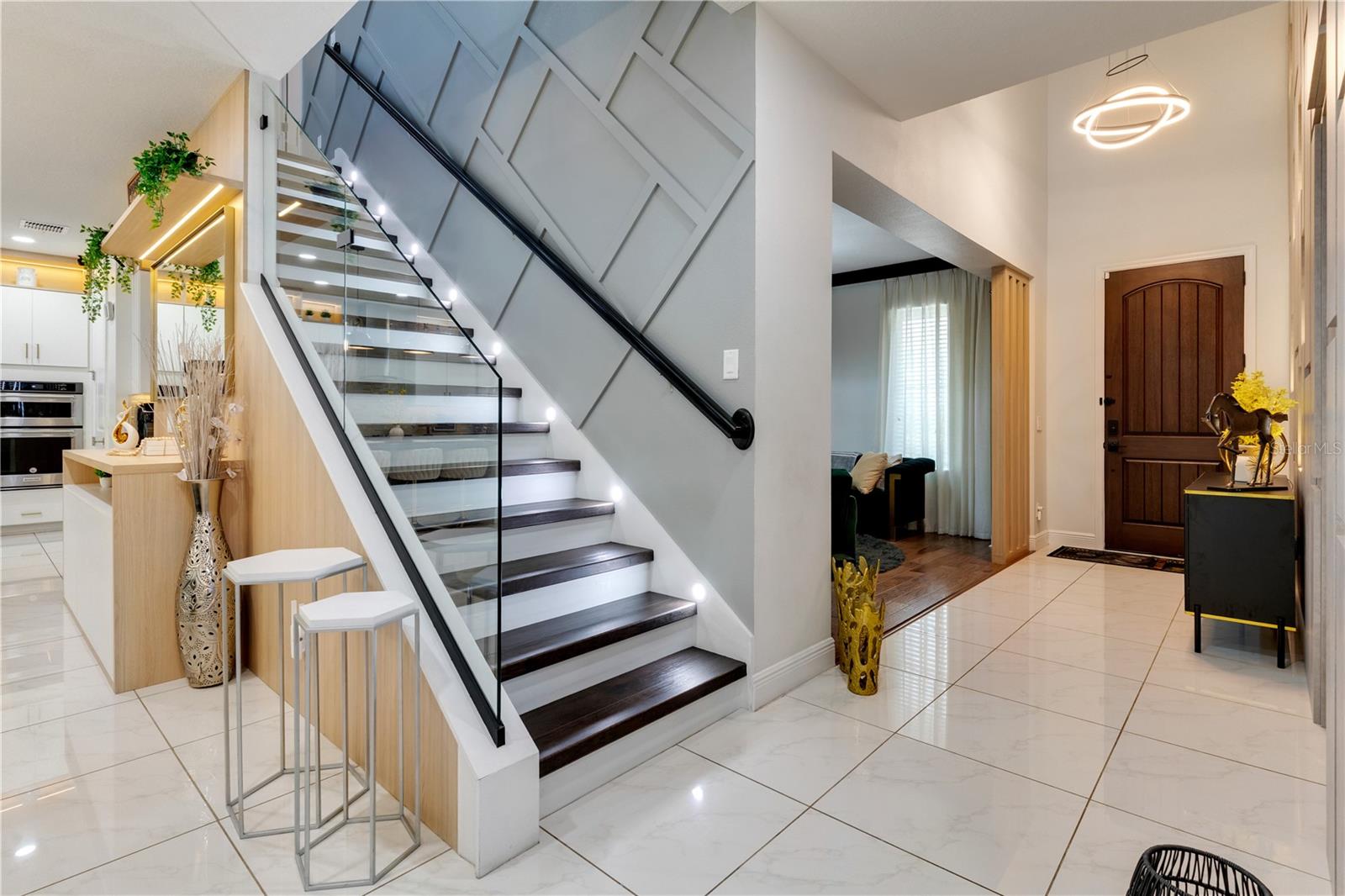 8109 LUDINGTON CIR, ORLANDO, FL, 32836