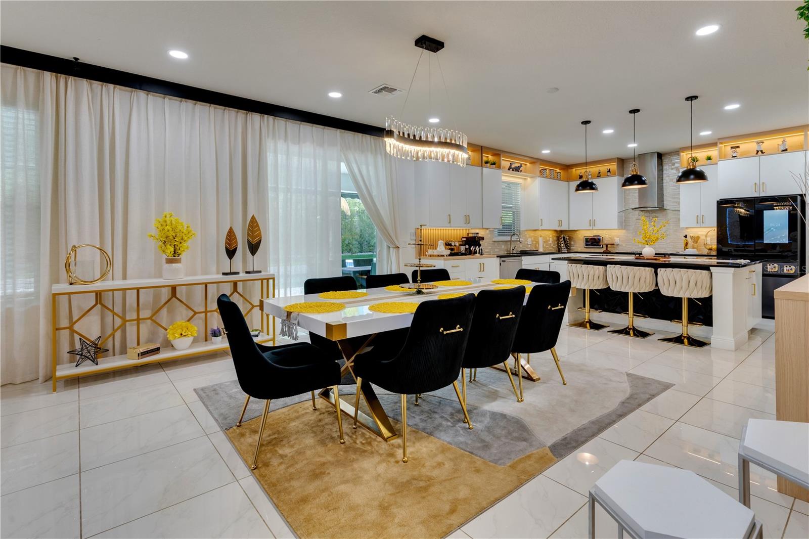 8109 LUDINGTON CIR, ORLANDO, FL, 32836