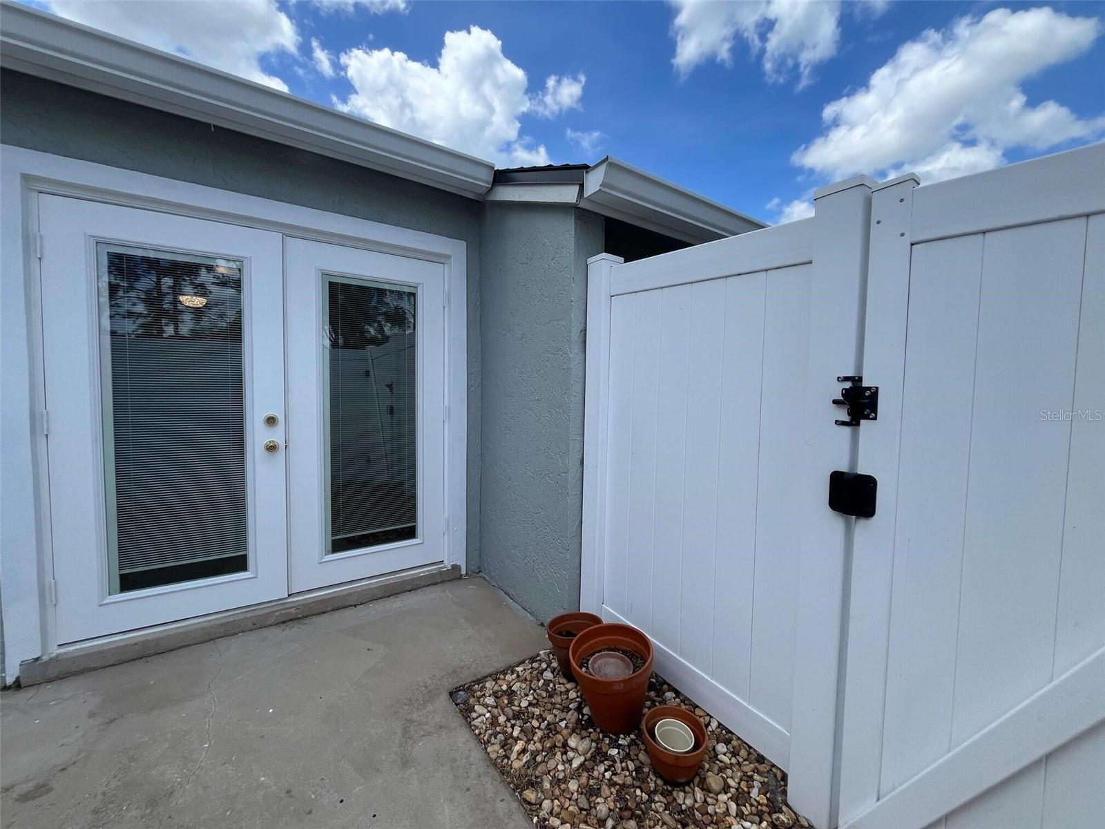 402 DORCHESTER SQ, LAKE MARY, FL, 32746