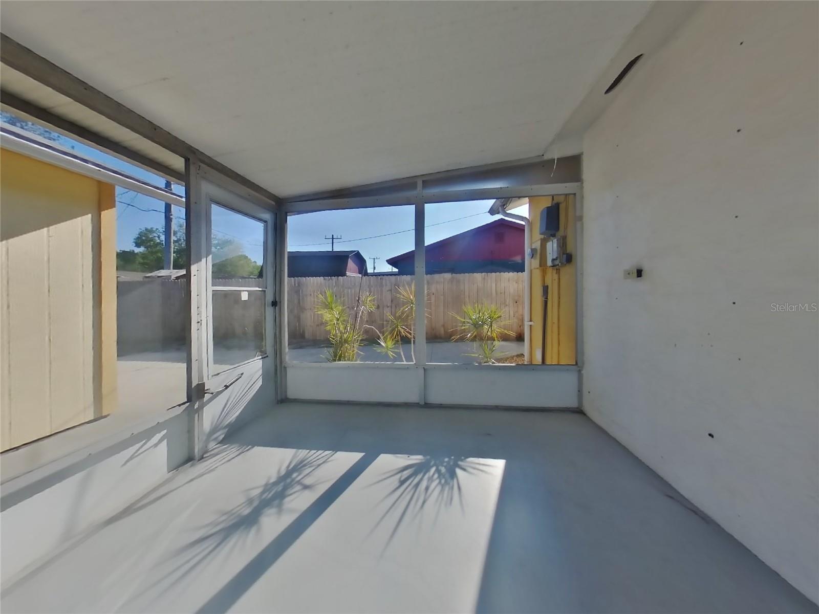 607 65TH AVE W, BRADENTON, FL, 34207