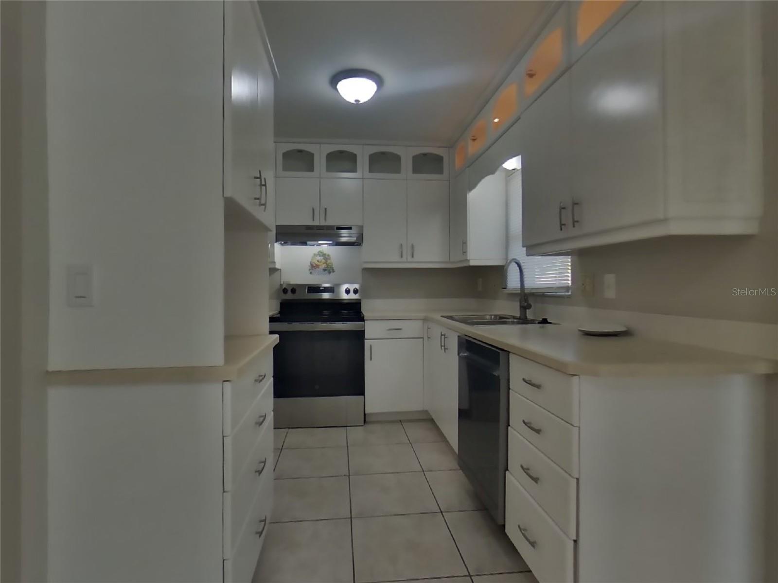 607 65TH AVE W, BRADENTON, FL, 34207