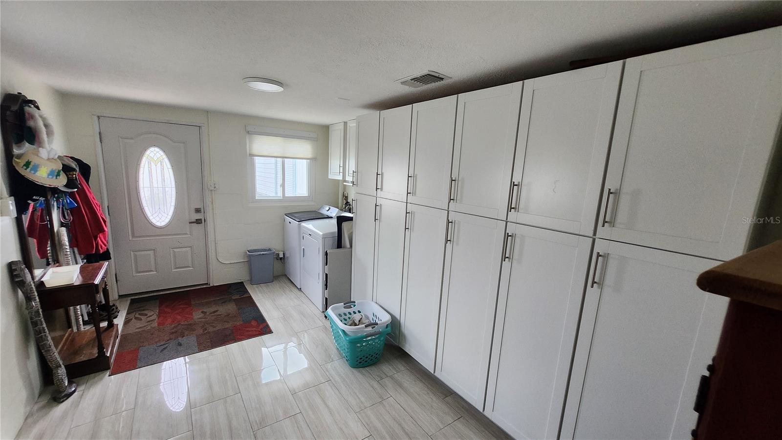 3302 W SHELL POINT RD, RUSKIN, FL, 33570