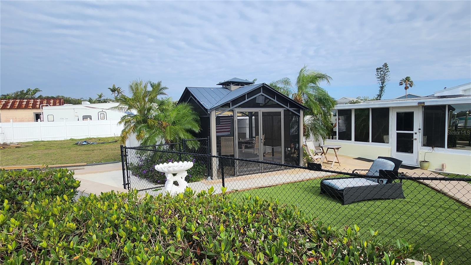3302 W SHELL POINT RD, RUSKIN, FL, 33570