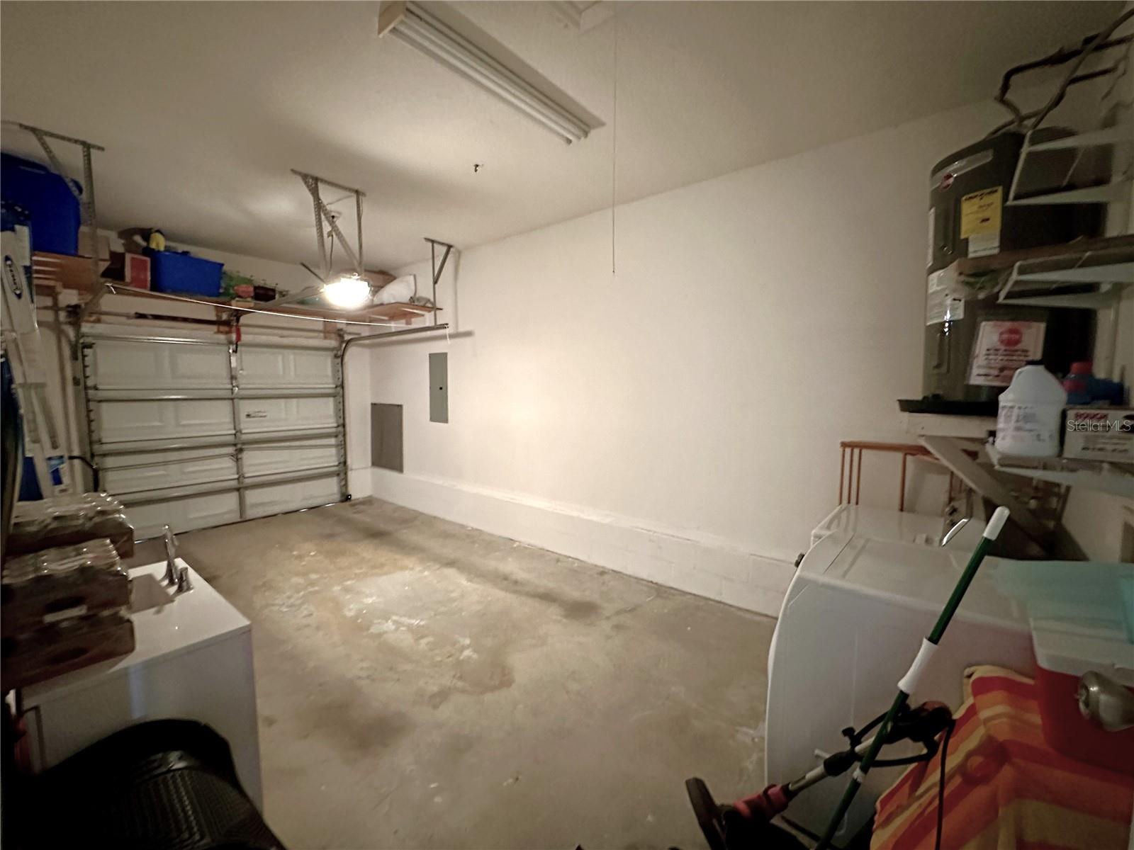 6212 ABBOTT STATION DR, ZEPHYRHILLS, FL, 33542
