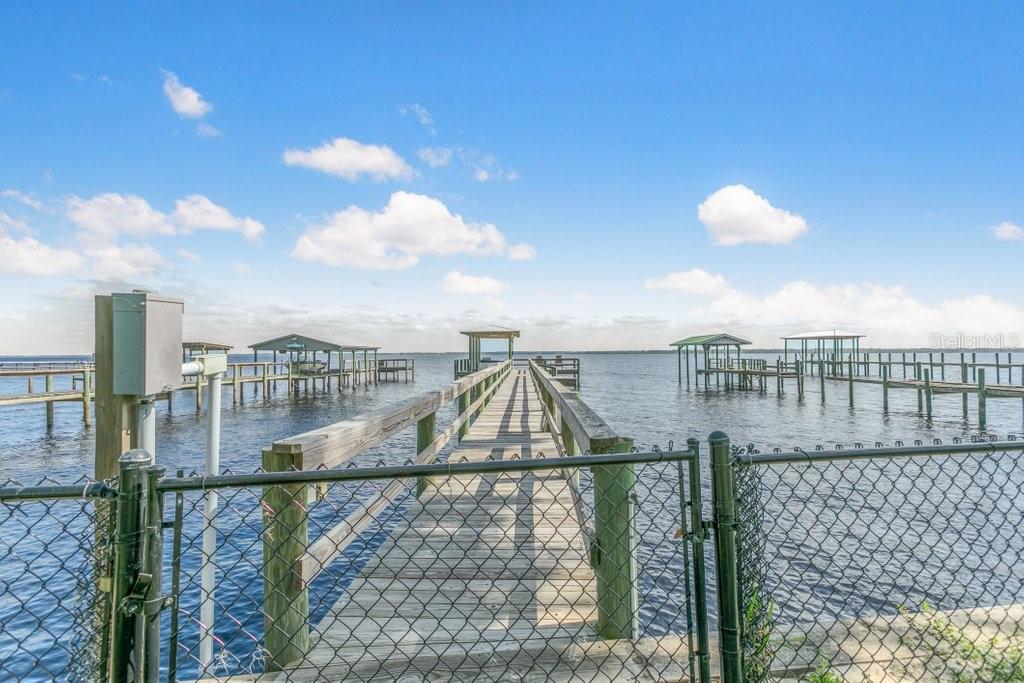 146 CREST BREEZE MNR, CRESCENT CITY, FL, 32112