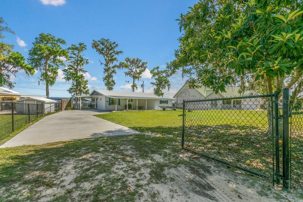 146 CREST BREEZE MNR, CRESCENT CITY, FL, 32112