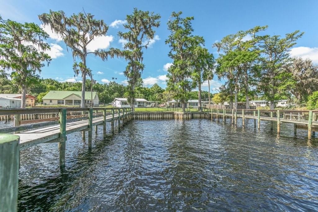 146 CREST BREEZE MNR, CRESCENT CITY, FL, 32112