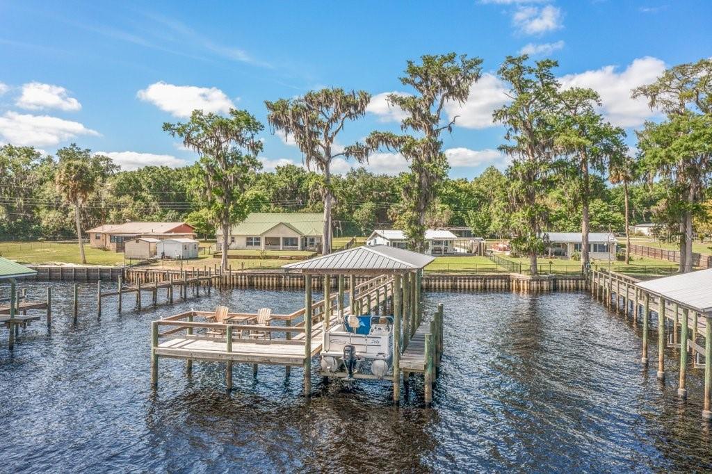 146 CREST BREEZE MNR, CRESCENT CITY, FL, 32112