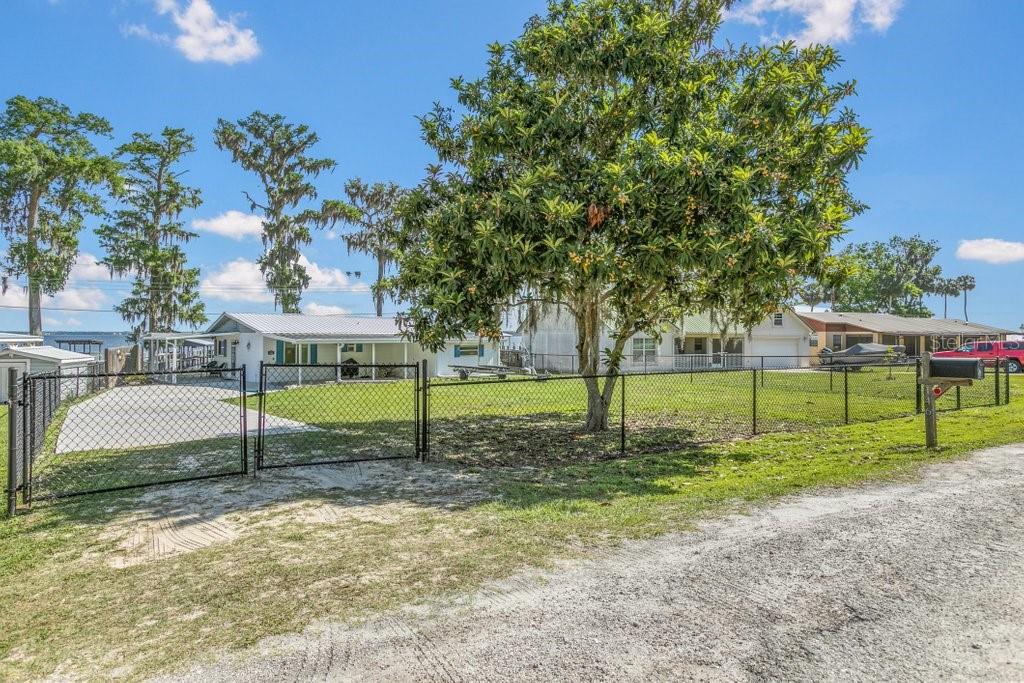 146 CREST BREEZE MNR, CRESCENT CITY, FL, 32112
