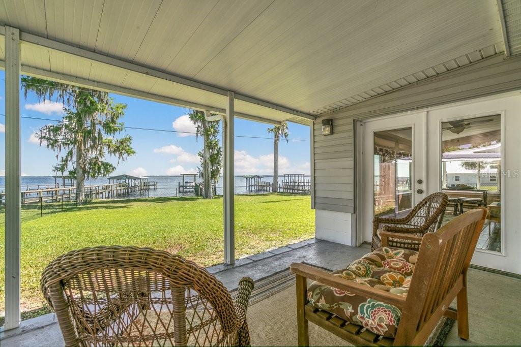 146 CREST BREEZE MNR, CRESCENT CITY, FL, 32112