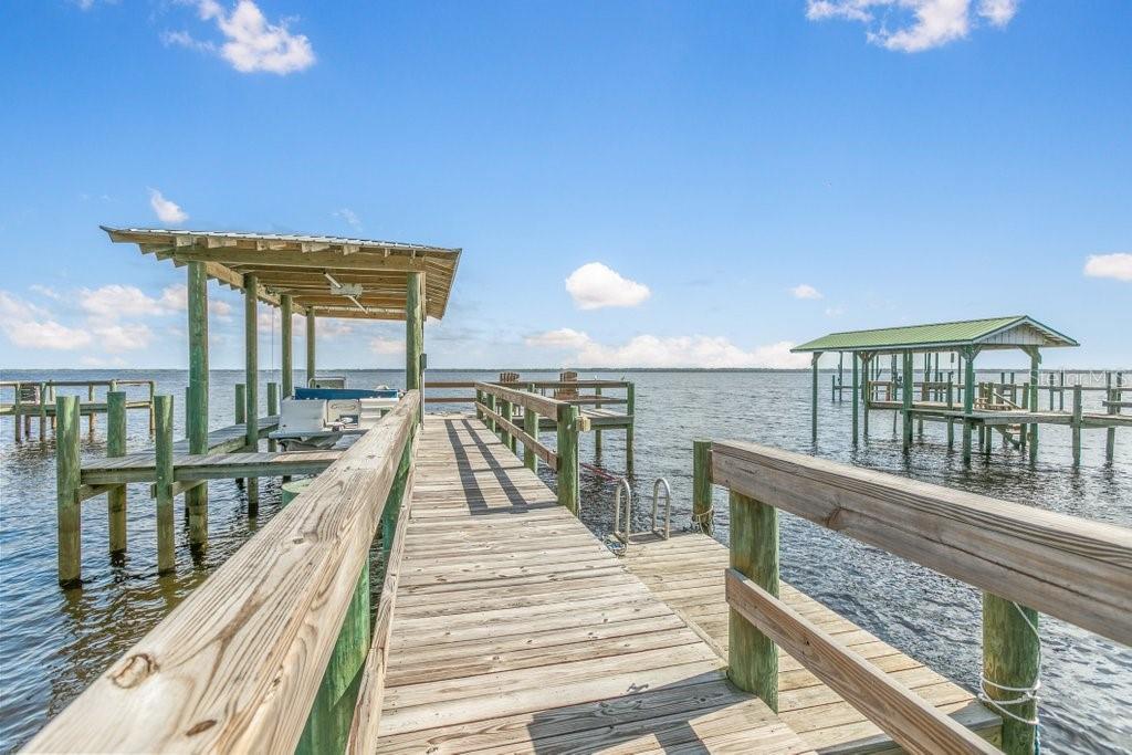 146 CREST BREEZE MNR, CRESCENT CITY, FL, 32112