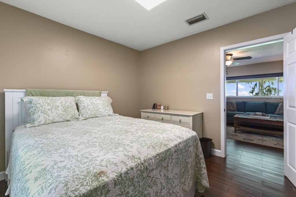 146 CREST BREEZE MNR, CRESCENT CITY, FL, 32112