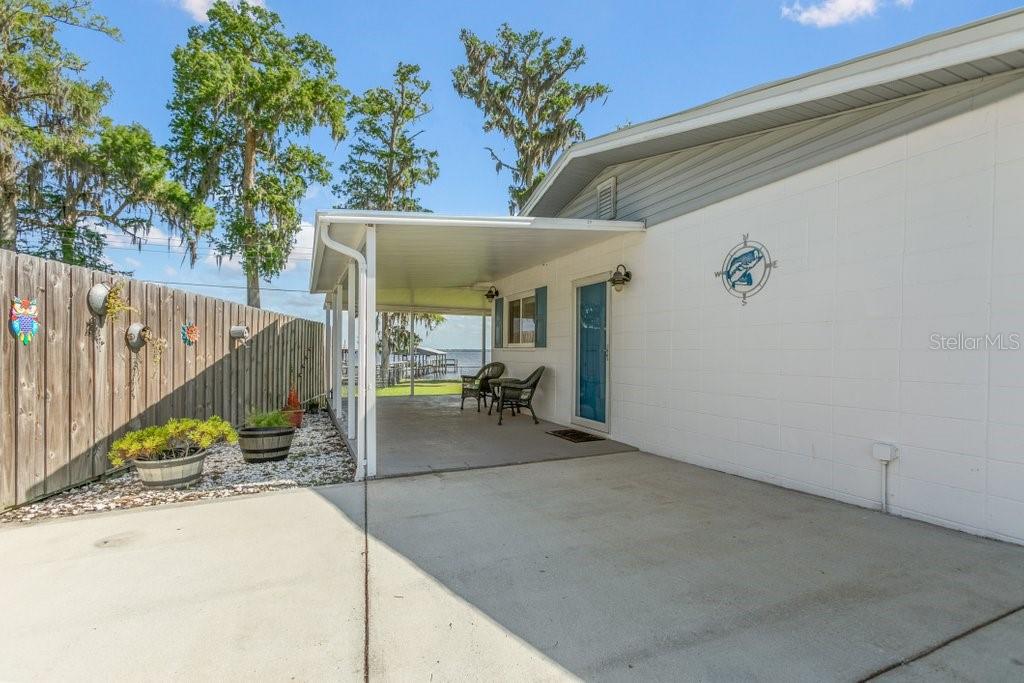 146 CREST BREEZE MNR, CRESCENT CITY, FL, 32112
