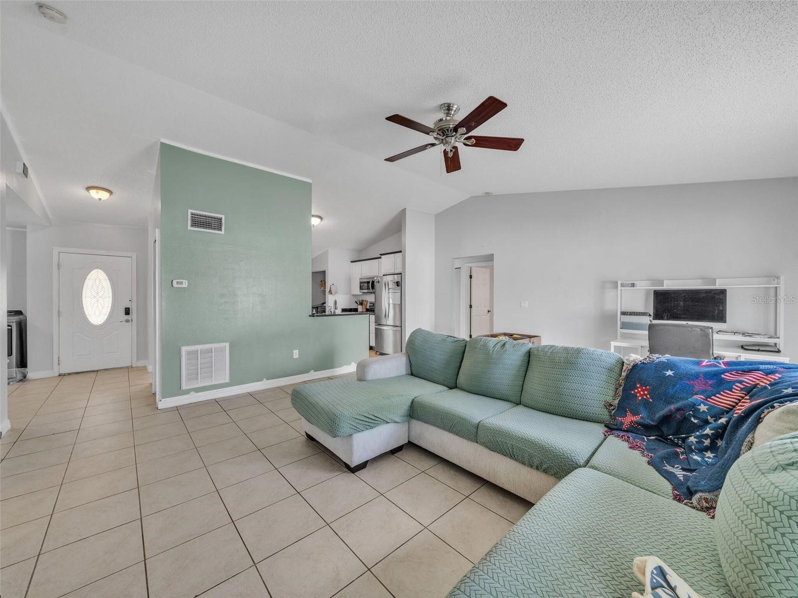 62 YORK CT, KISSIMMEE, FL, 34758