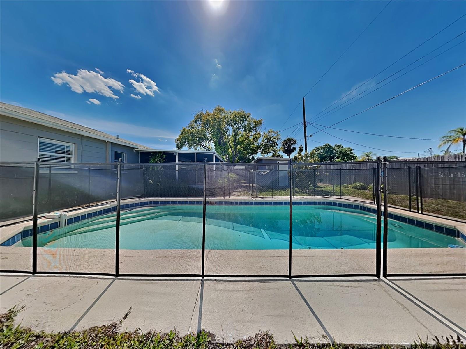6014 FLORA TER, APOLLO BEACH, FL, 33572