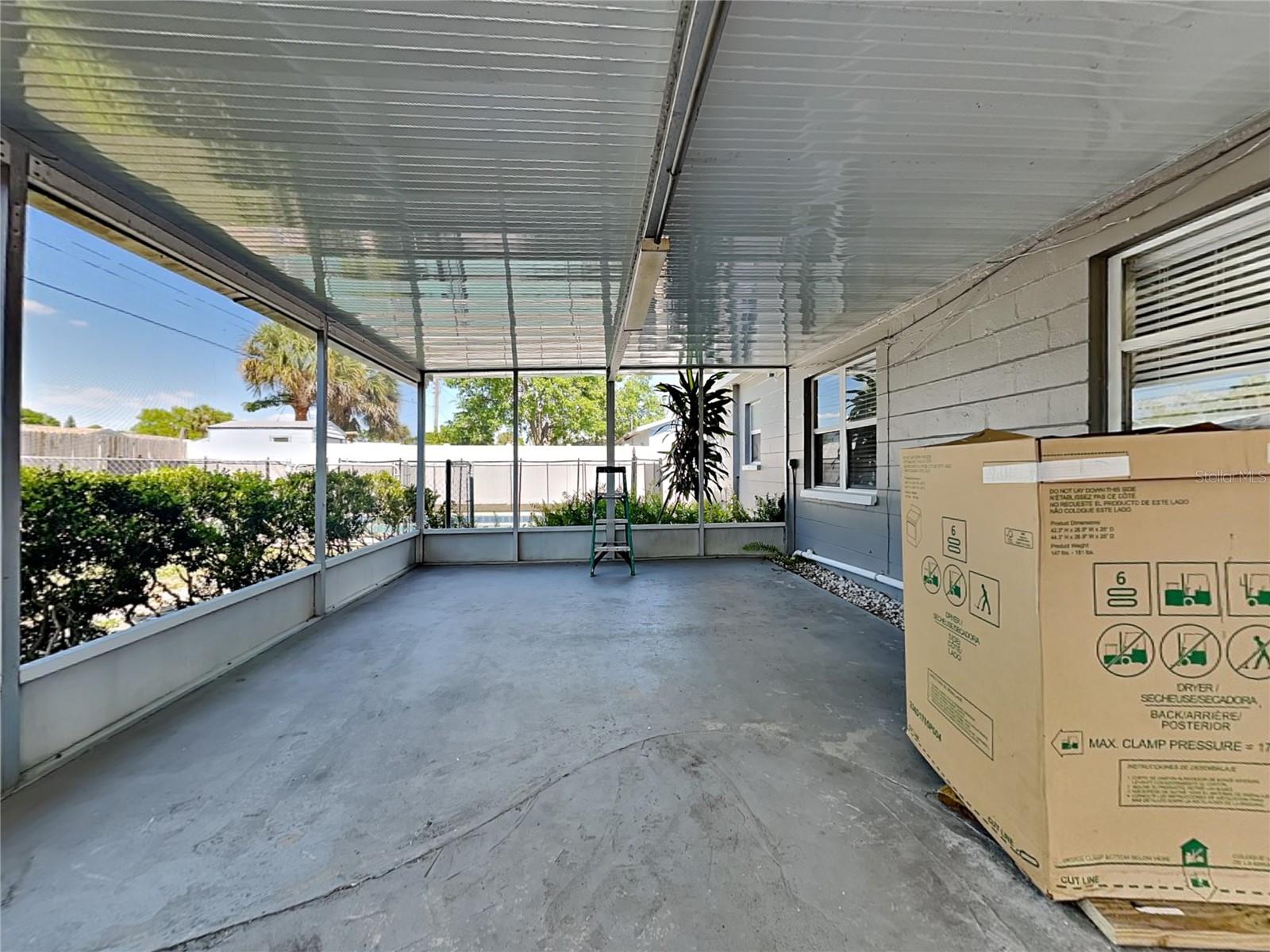 6014 FLORA TER, APOLLO BEACH, FL, 33572