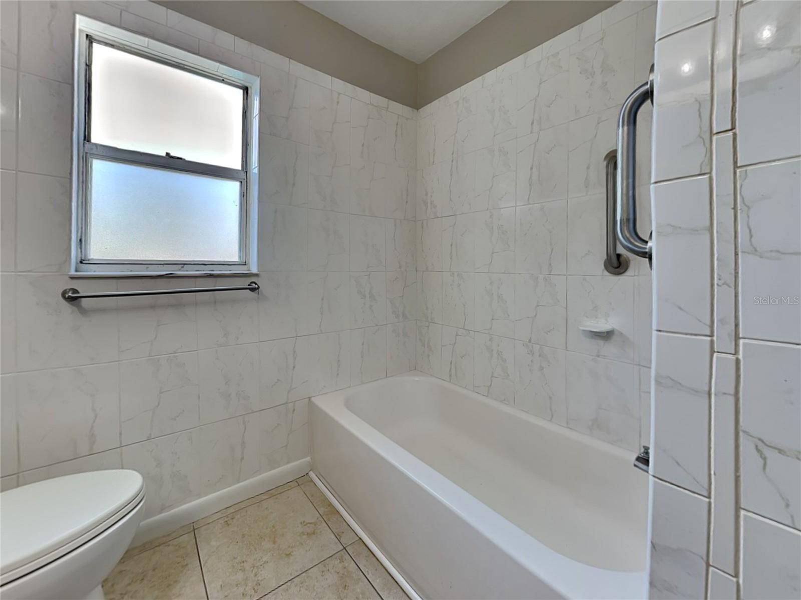 6014 FLORA TER, APOLLO BEACH, FL, 33572