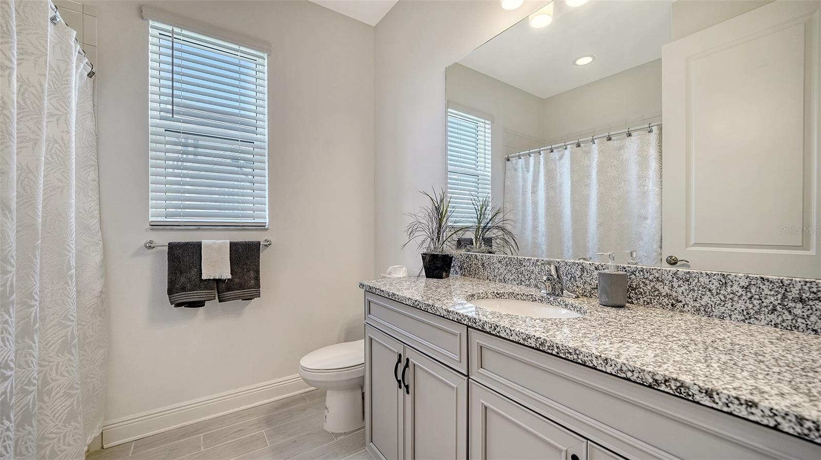 4725 ANTRIM DR, SARASOTA, FL, 34240
