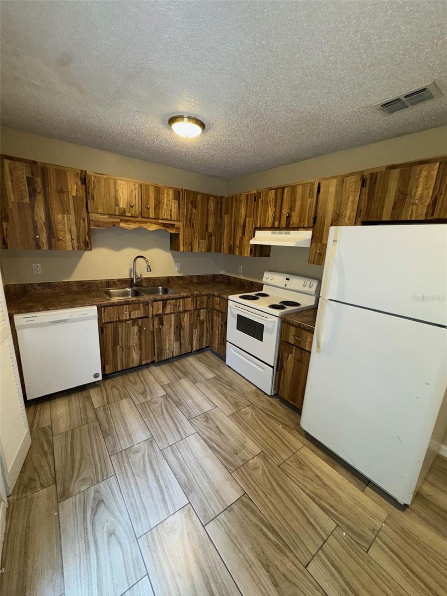 1422-1422 NE 17TH AVE, OCALA, FL, 34470