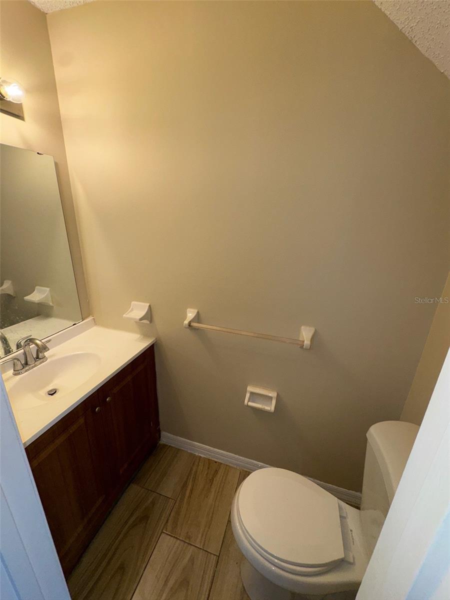 1422-1422 NE 17TH AVE, OCALA, FL, 34470