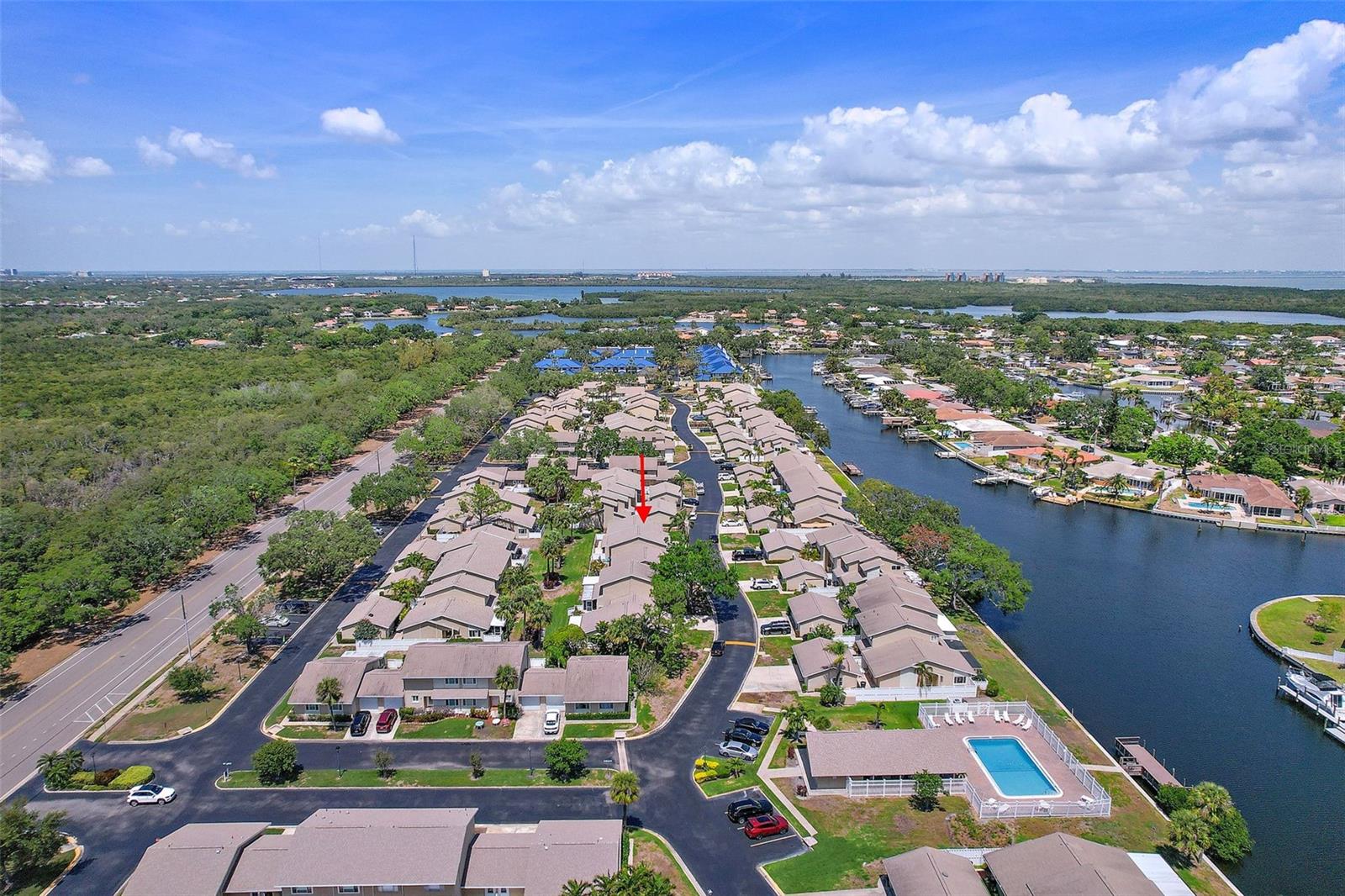 6490 CAPE HATTERAS WAY NE #4, ST PETERSBURG, FL, 33702