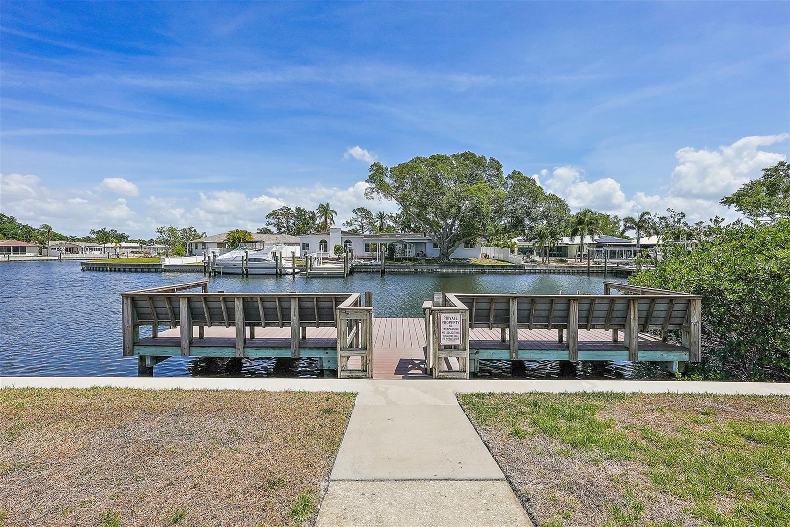 6490 CAPE HATTERAS WAY NE #4, ST PETERSBURG, FL, 33702