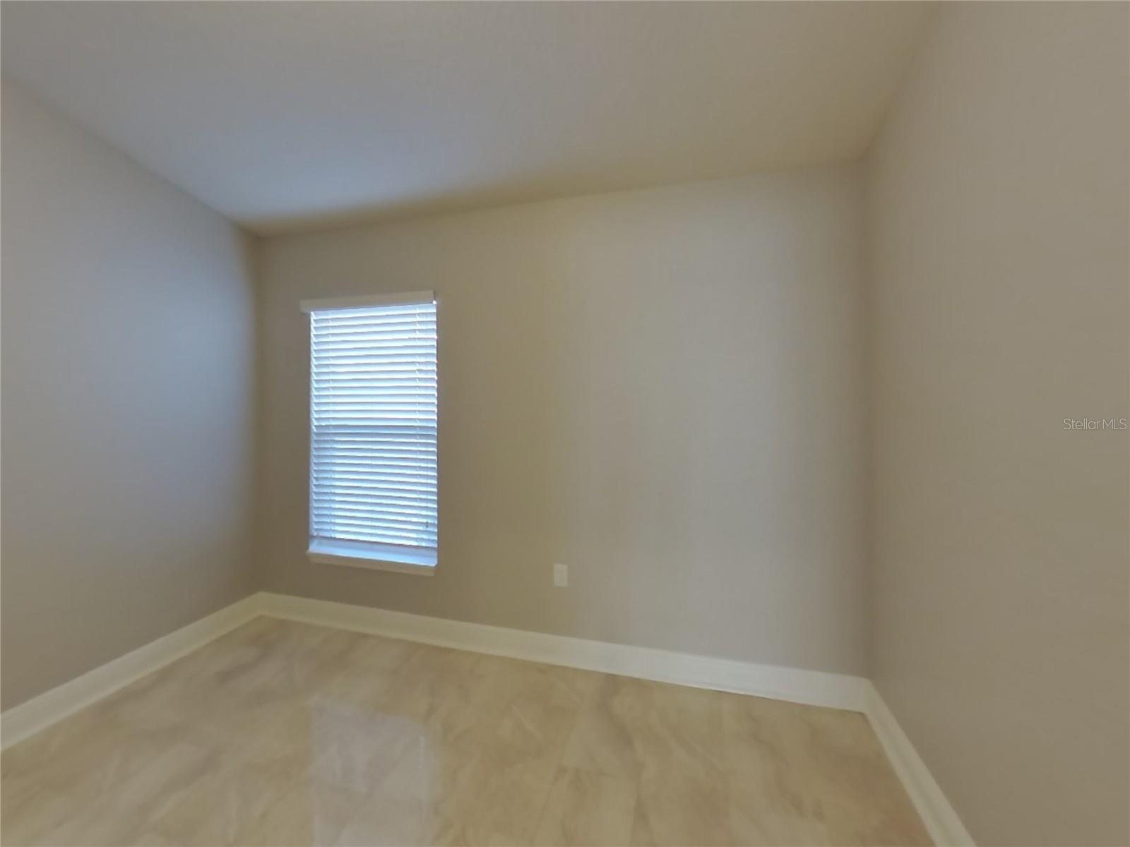 10841 KIRKWALL PORT DR, WIMAUMA, FL, 33598