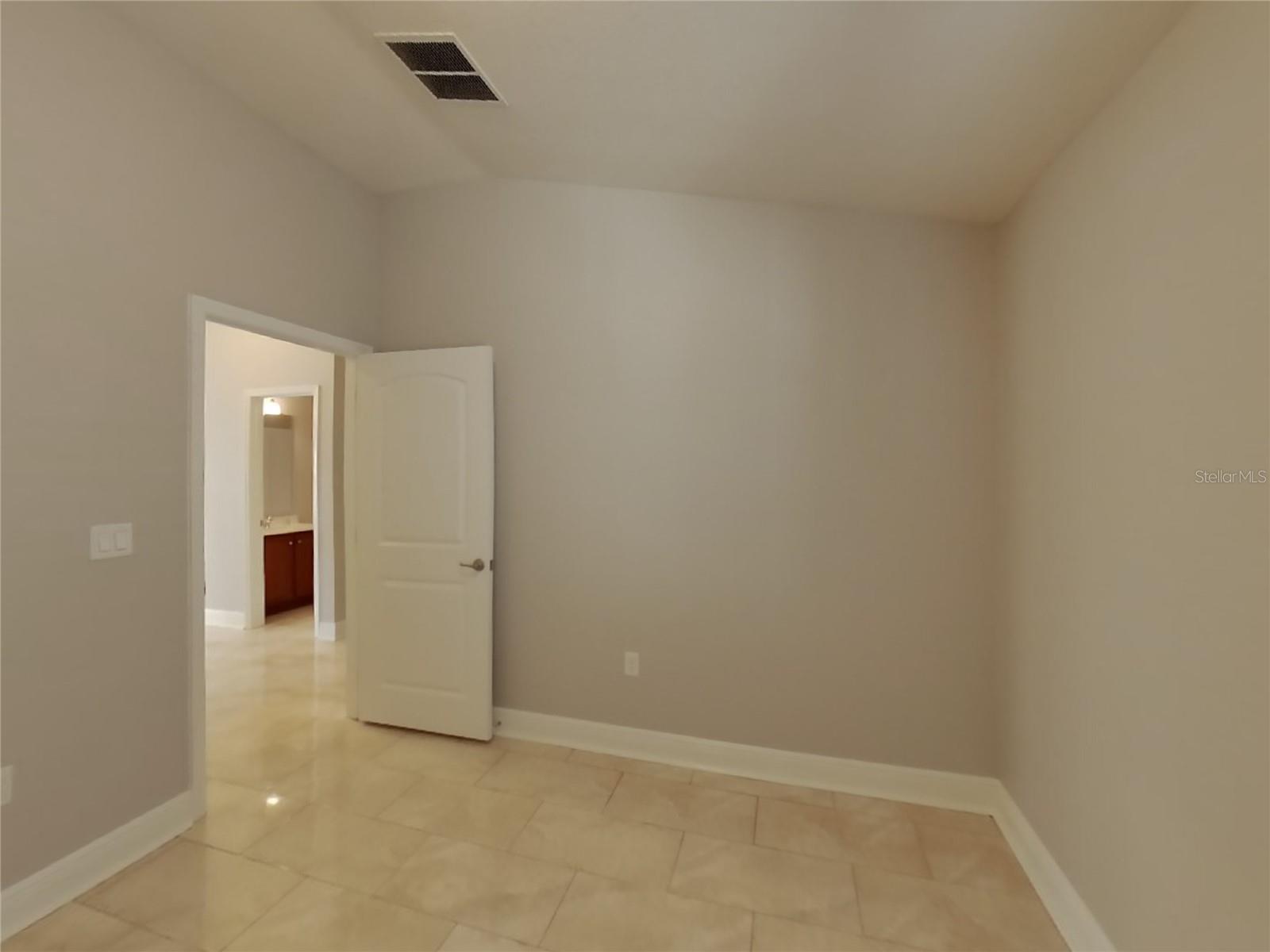 10841 KIRKWALL PORT DR, WIMAUMA, FL, 33598