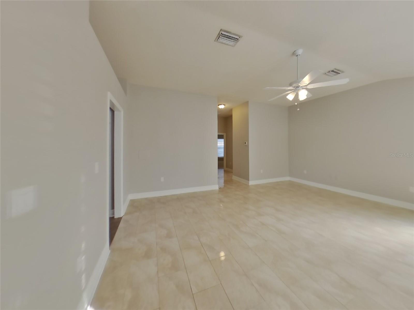 10841 KIRKWALL PORT DR, WIMAUMA, FL, 33598