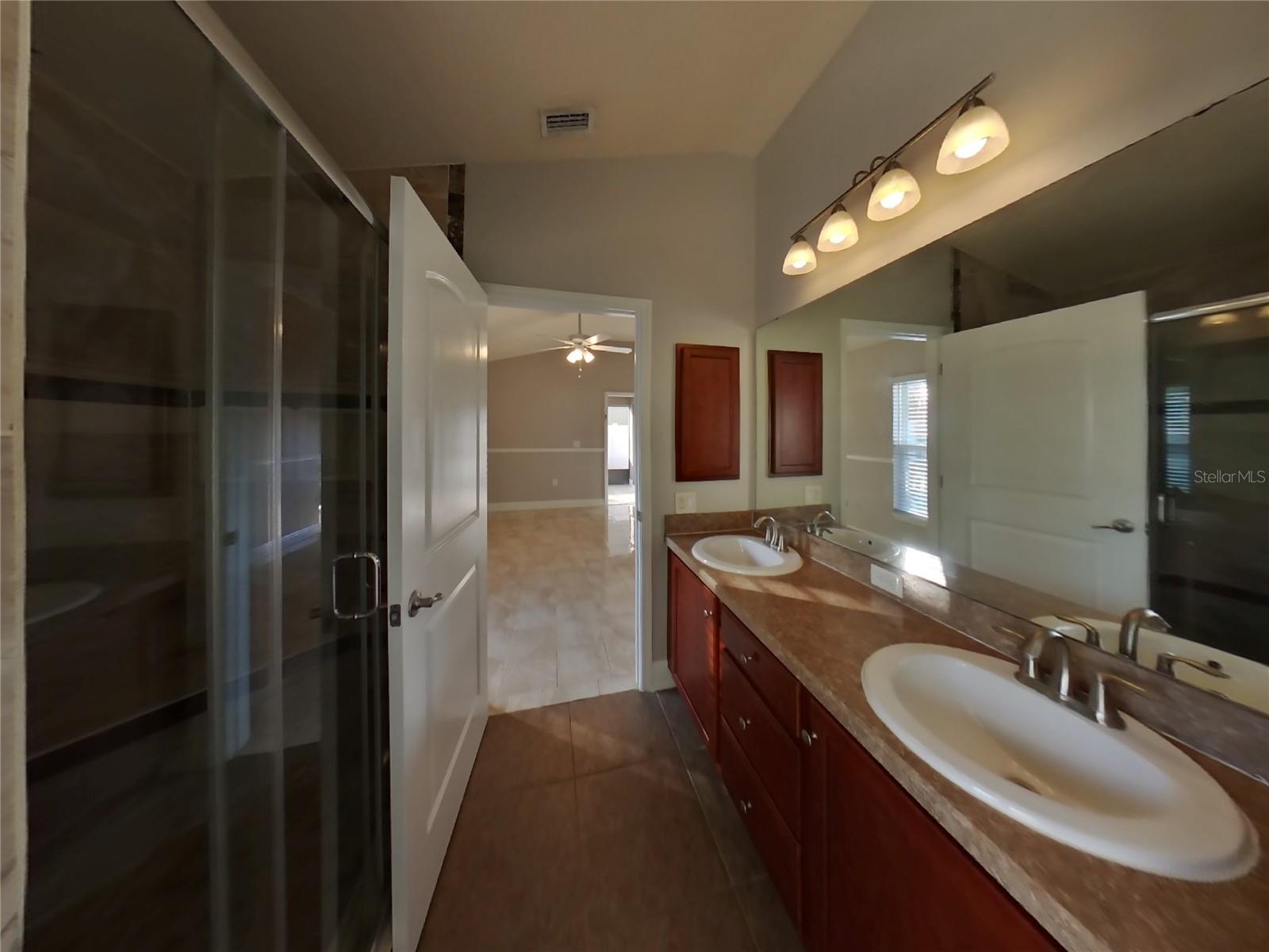 10841 KIRKWALL PORT DR, WIMAUMA, FL, 33598