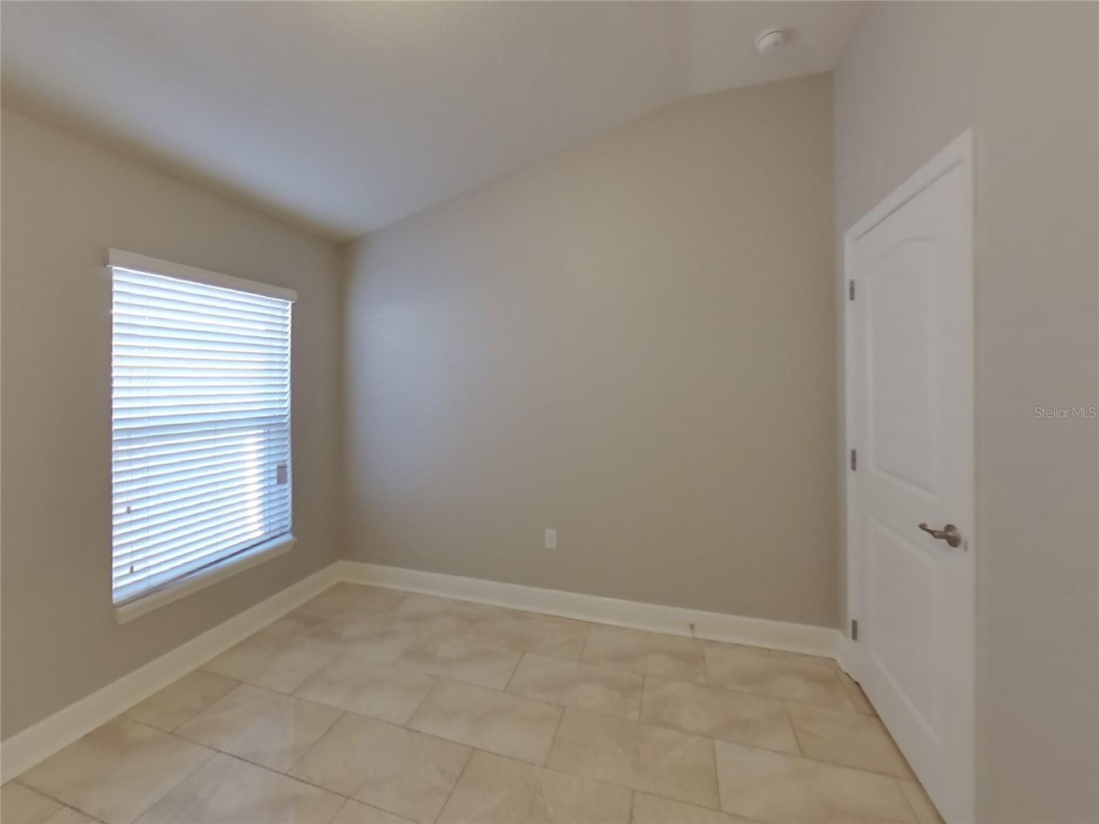 10841 KIRKWALL PORT DR, WIMAUMA, FL, 33598