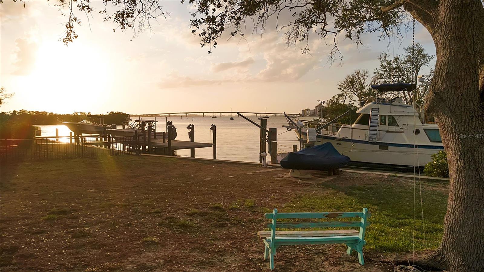 A4647998 Property Photo