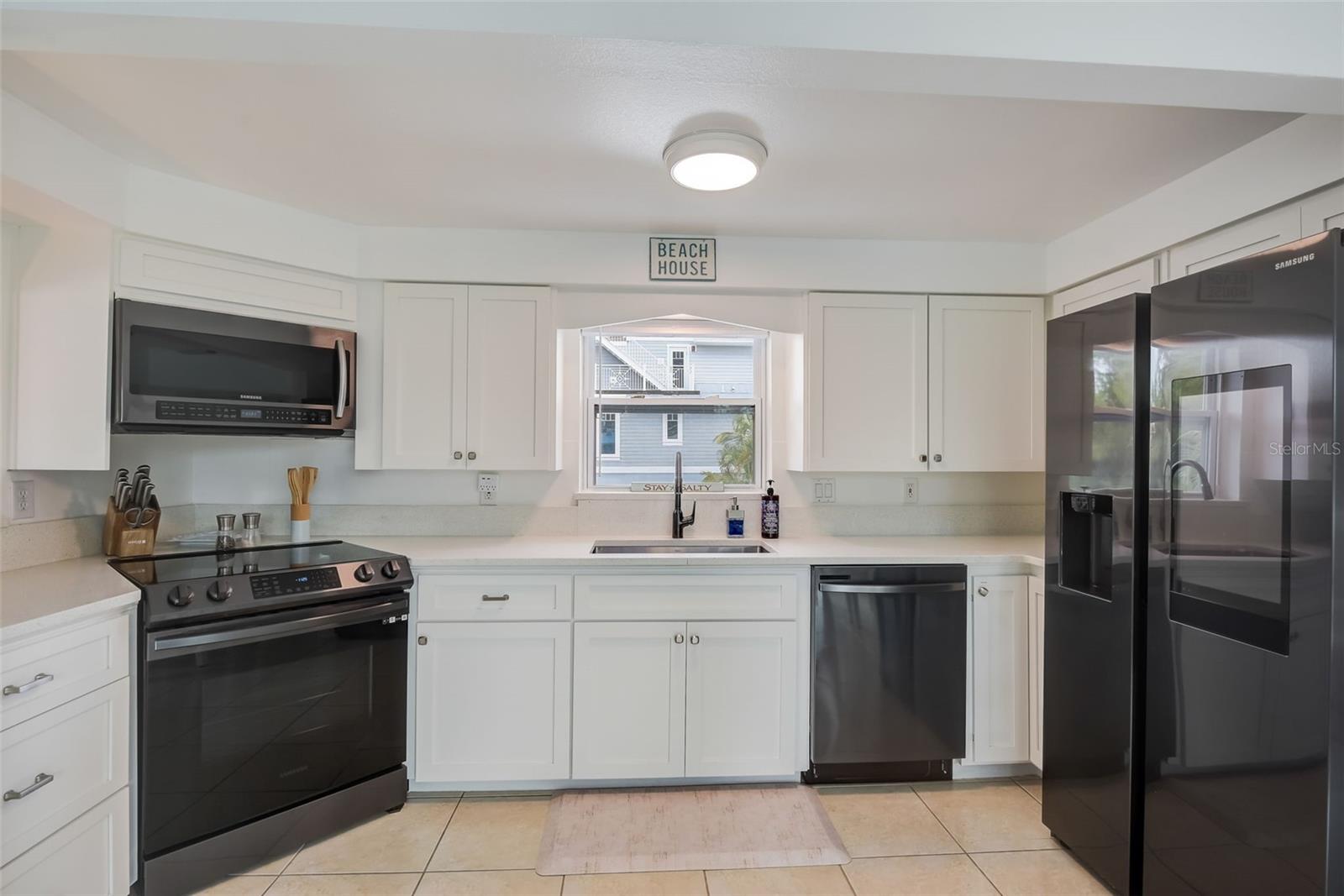 104 29TH ST #3, HOLMES BEACH, FL, 34217