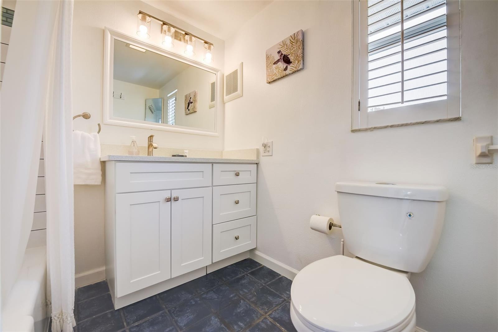 104 29TH ST #3, HOLMES BEACH, FL, 34217