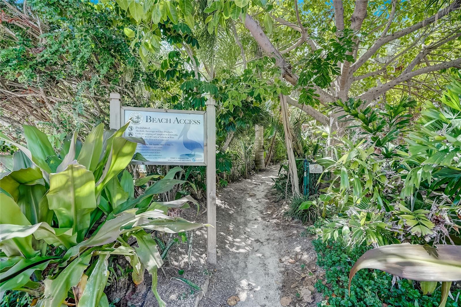104 29TH ST #3, HOLMES BEACH, FL, 34217