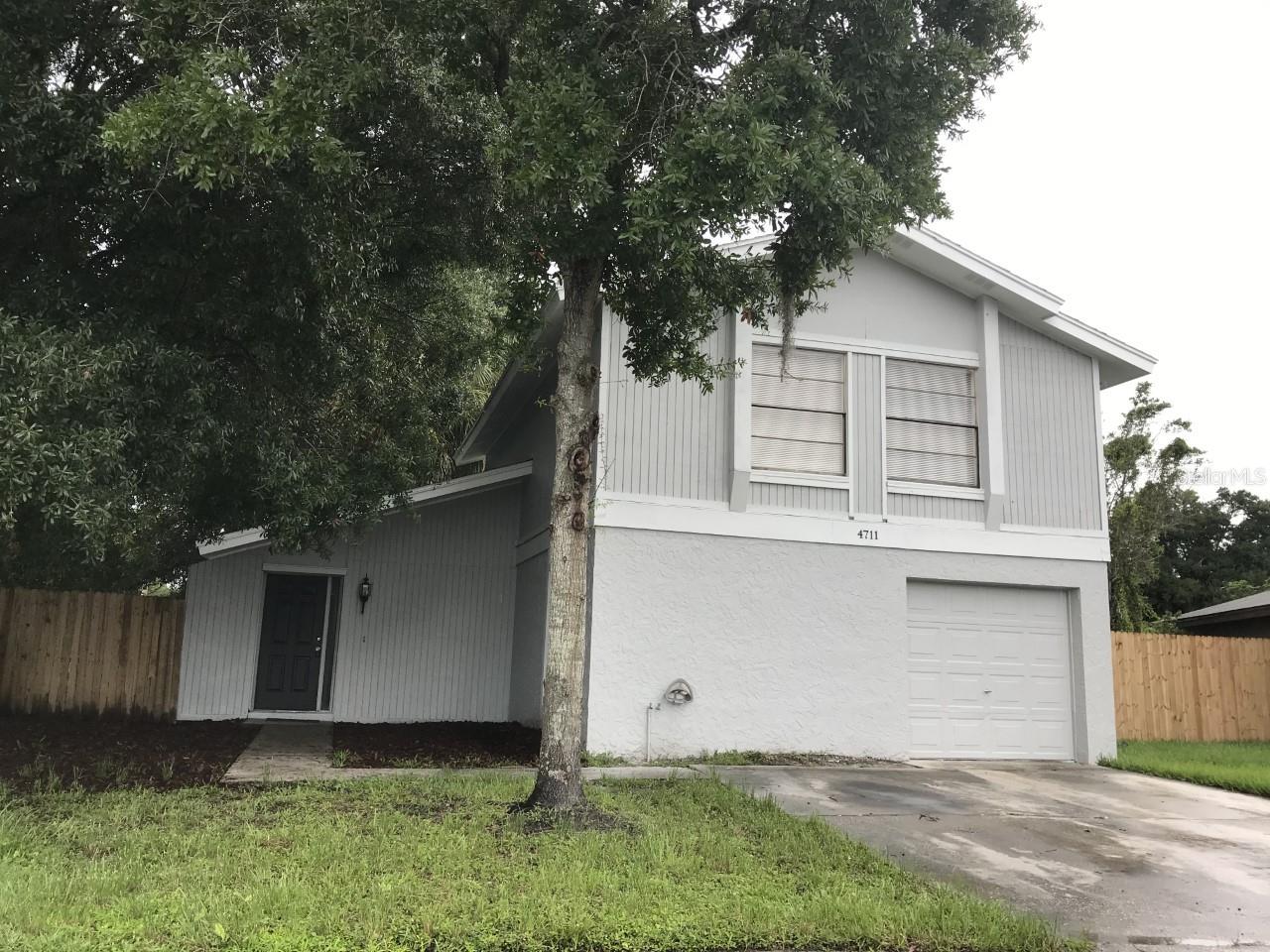4711 GROVE POINT DR, TAMPA, FL, 33624