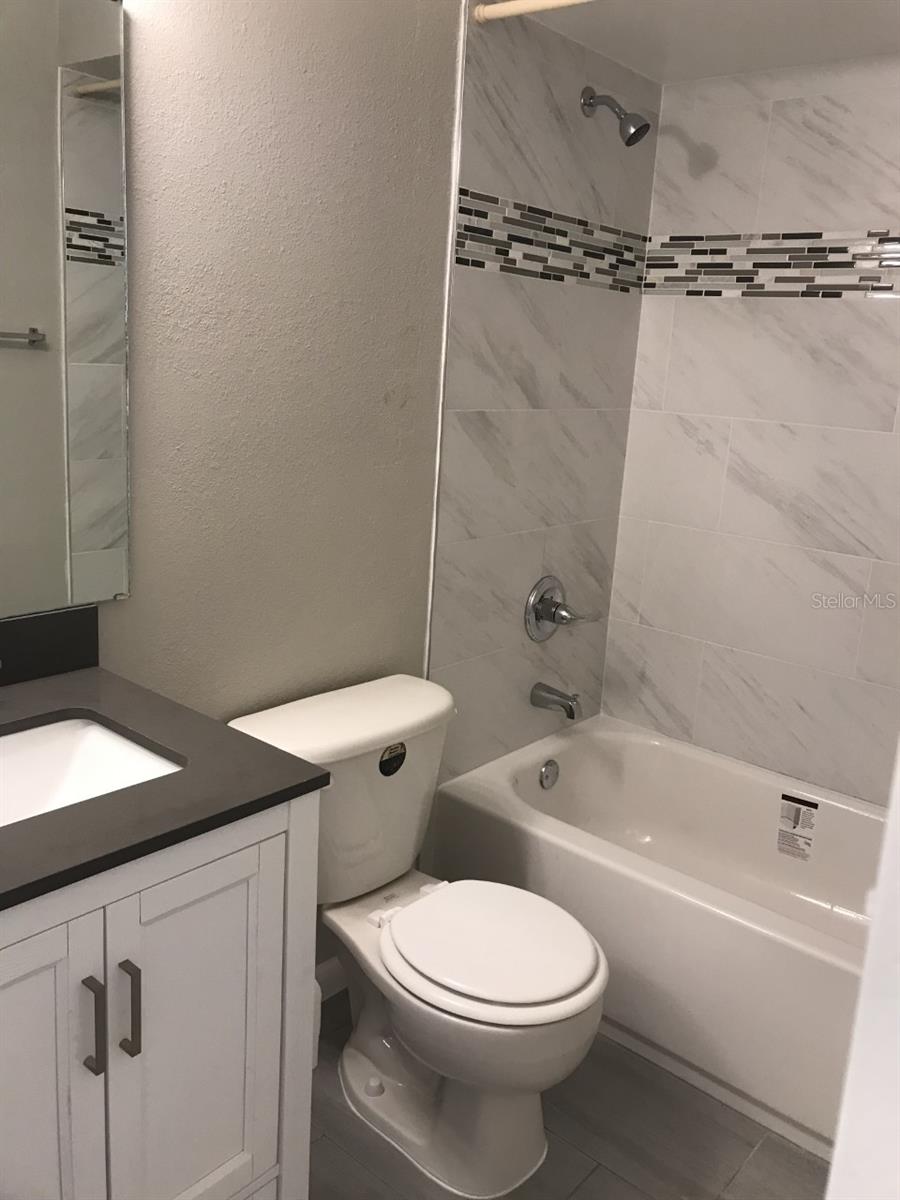 4711 GROVE POINT DR, TAMPA, FL, 33624