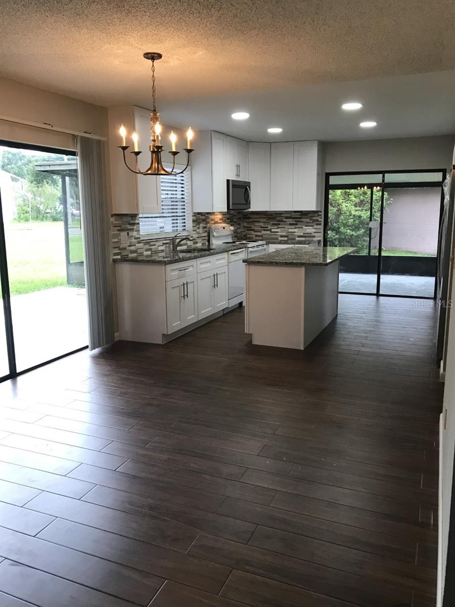 4711 GROVE POINT DR, TAMPA, FL, 33624