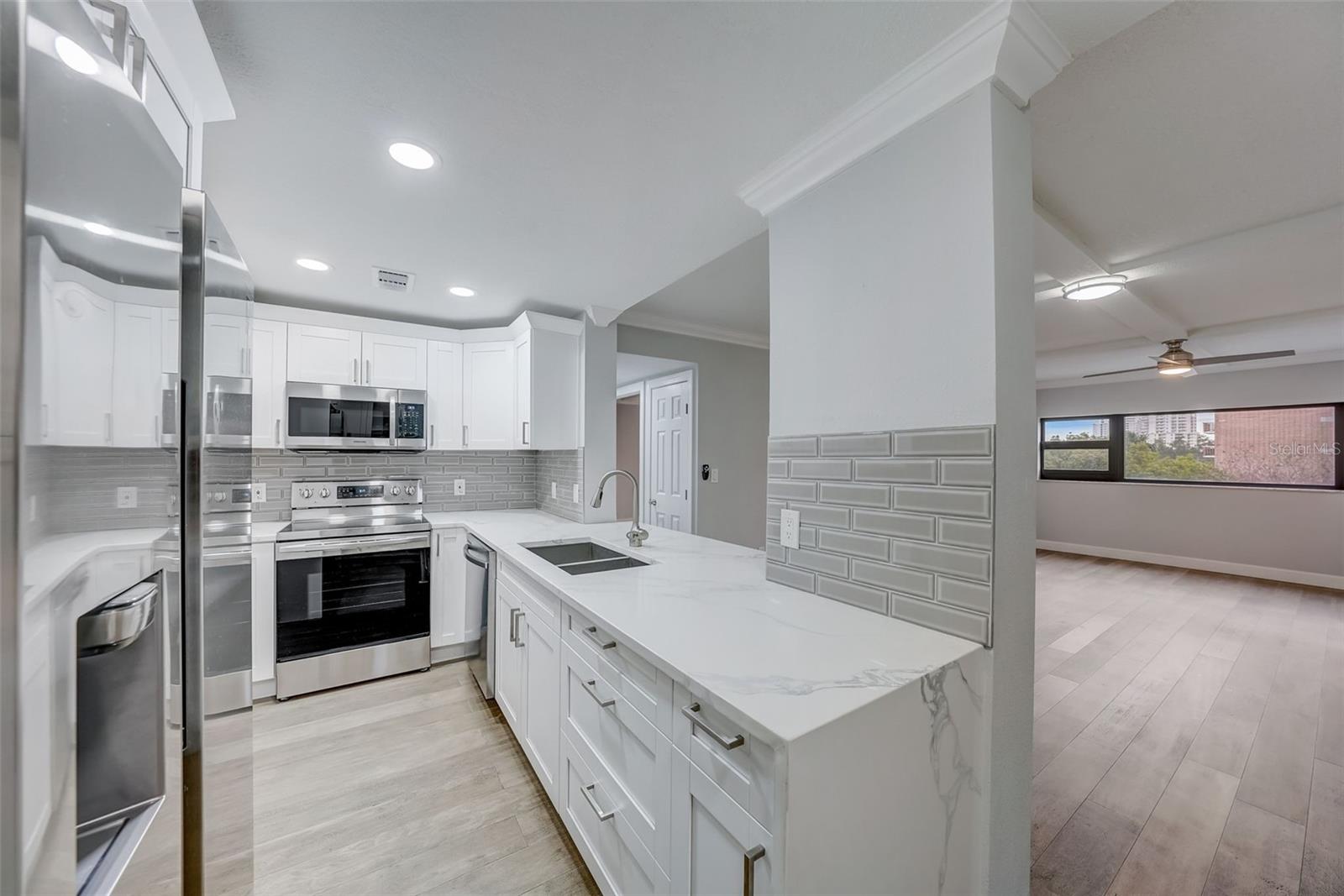 4141 BAYSHORE BLVD #306, TAMPA, FL, 33611