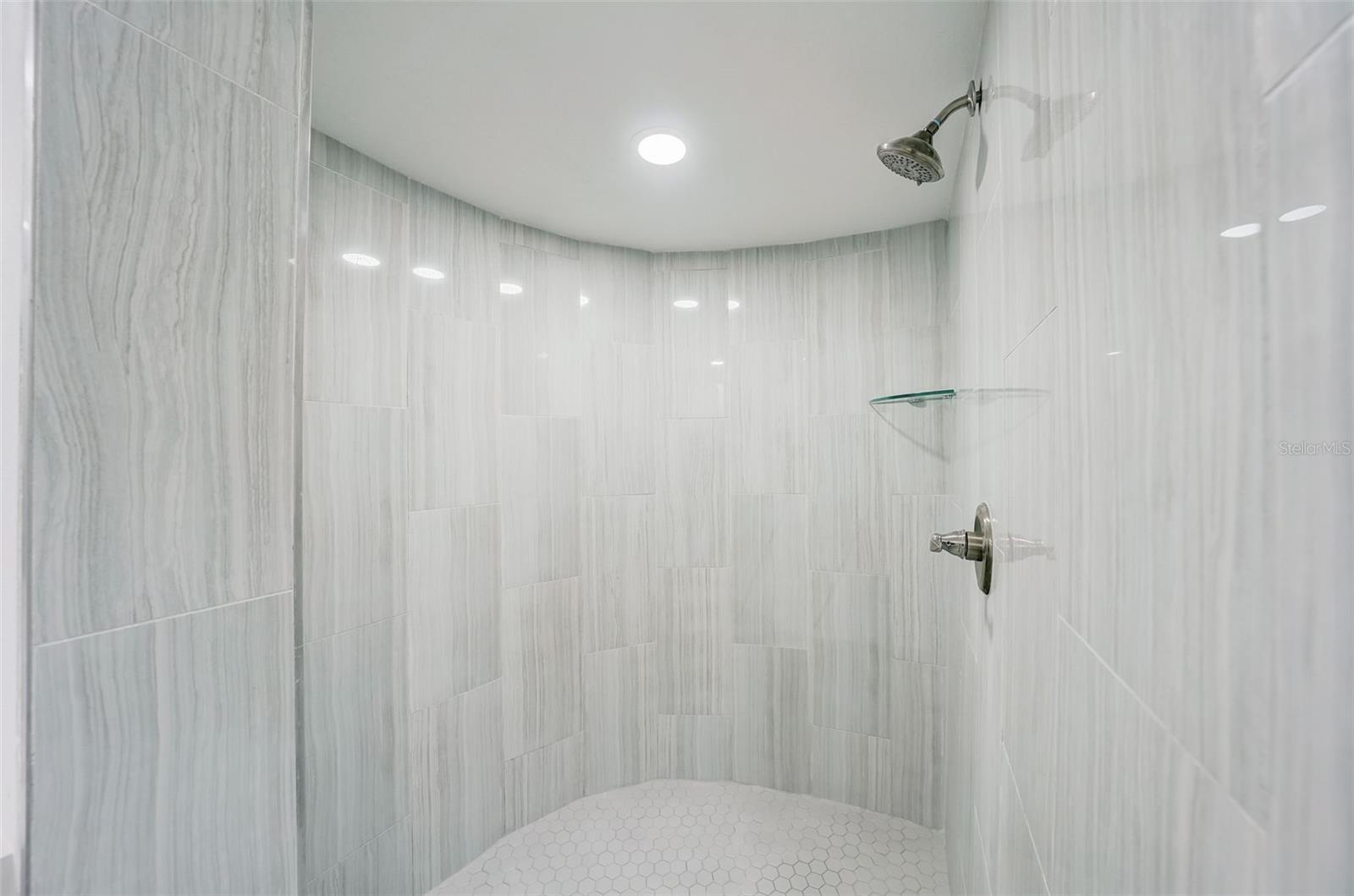 4141 BAYSHORE BLVD #306, TAMPA, FL, 33611