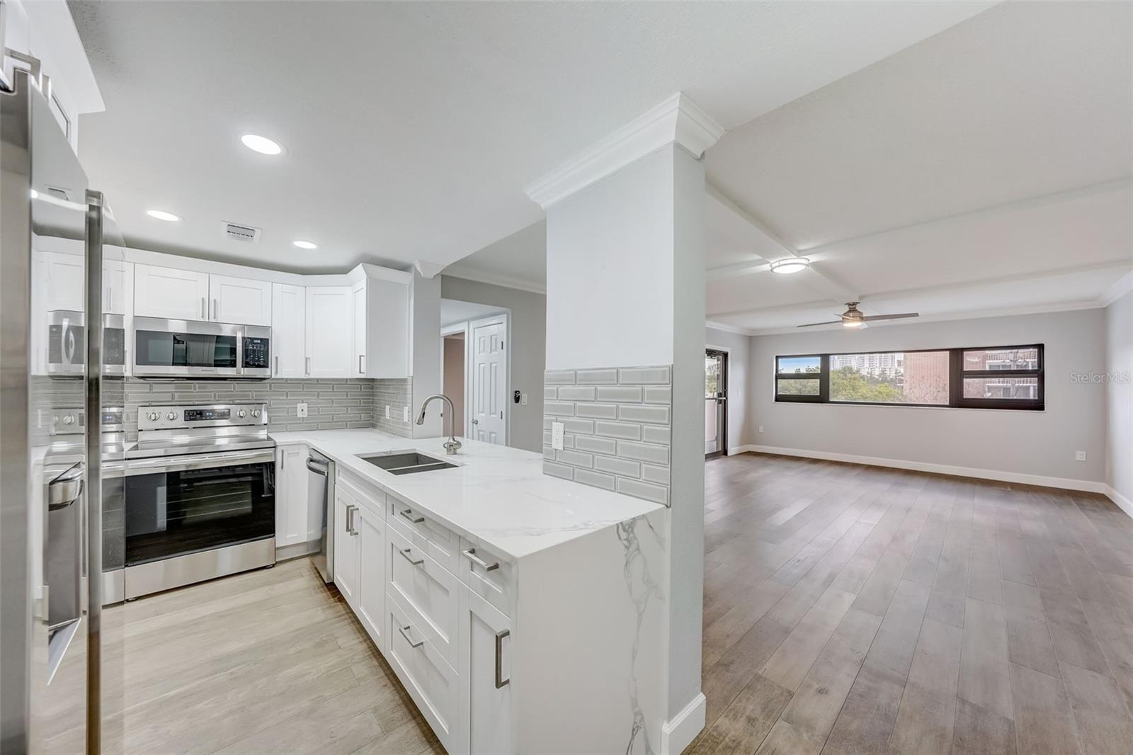 4141 BAYSHORE BLVD #306, TAMPA, FL, 33611