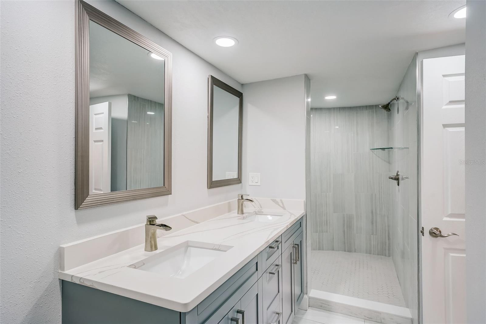 4141 BAYSHORE BLVD #306, TAMPA, FL, 33611